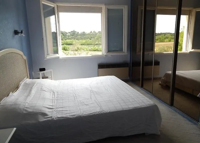 Maison De Avec Piscine A 20min Des Plages Villa